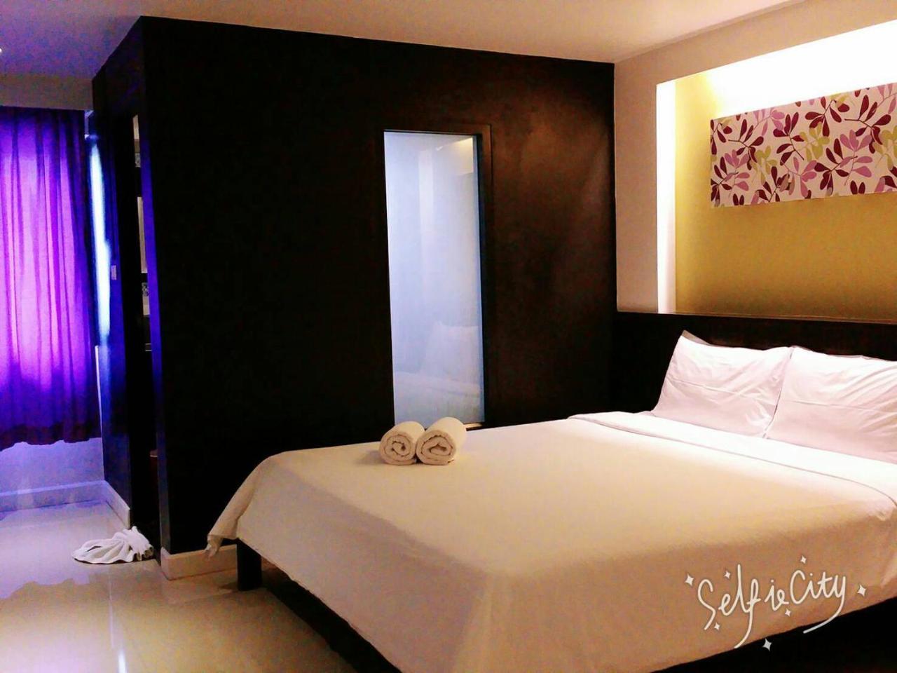 At 24 Boutique Hotel Nakhon Si Thammarat Exterior foto